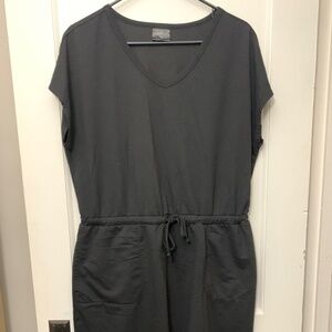32 DEGREES black dress